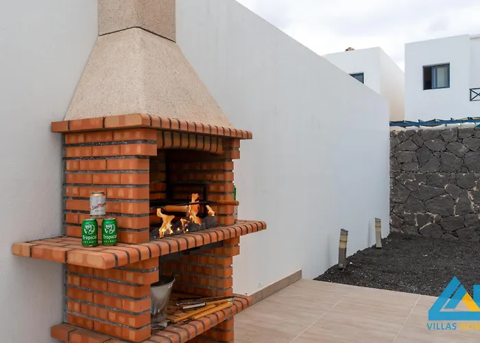 240 - Casa Serena By Now Ltd Villa Playa Blanca (Lanzarote)