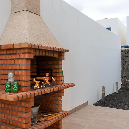 240 - Casa Serena By Now Ltd Villa Playa Blanca