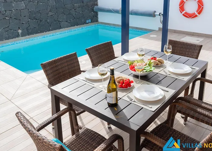 240 - Casa Serena By Now Ltd 빌라 *