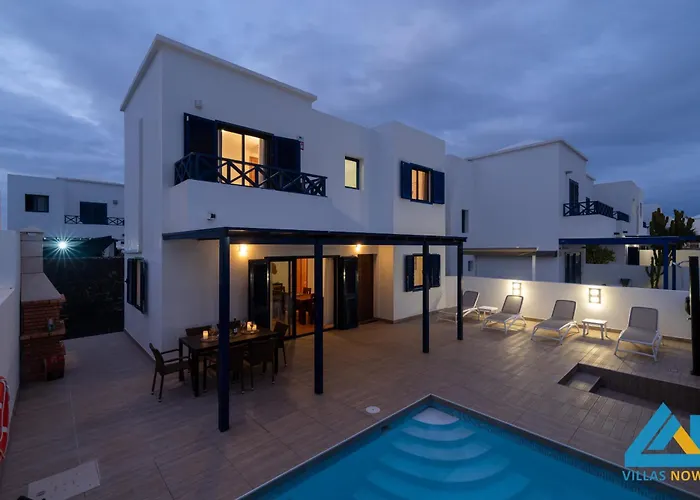 240 - Casa Serena By Now Ltd 빌라 플라야블랑카